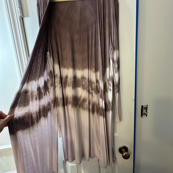 Maurices Mauve and Cream Tie-Dye Cardigan - Picture 3 of 6